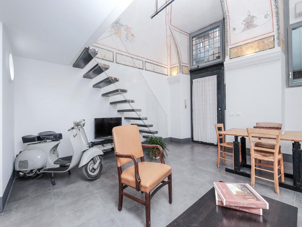 Ancient Trastevere Vespa Loft Рим Екстериор снимка